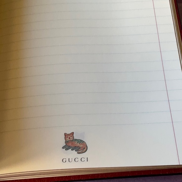 🐱 📒 GUCCI LARGE CAT NOTEBOOK 📒🐱 - Picture 9 of 16